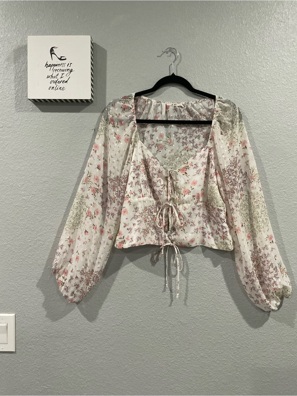 miami Floral Tie-Front Long Sleeve Crop Top